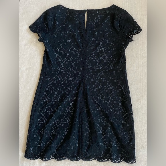 Aritzia Talula Fleetwood Lace Dress - Picture 5 of 10